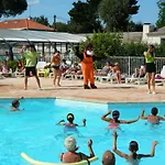 Zecamping 4 Familial Pet Friendly Restaurant Et Espace Aquatique Soullans