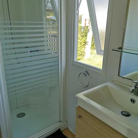 Luksusowy namiot Zecamping 4 Etoiles Familial Pet Friendly Restaurant Et Espace Aquatique Soullans
