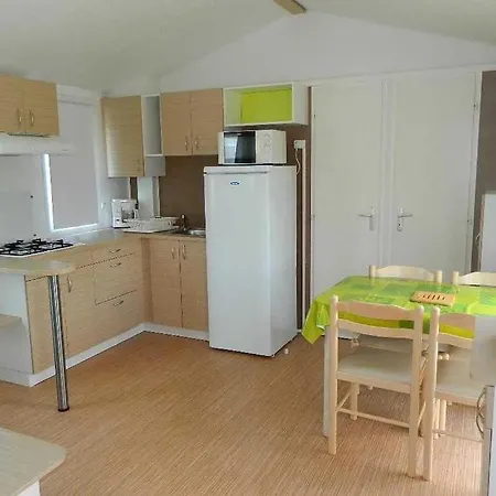 4 Etoiles - Parc Aquatique - Efcia0 Kemping *