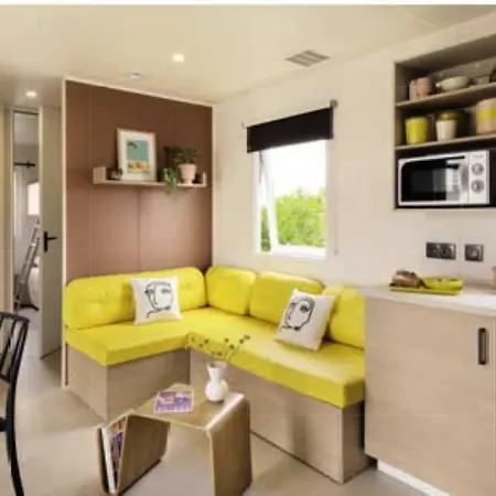 Zecamping 4 Familial Pet Friendly Restaurant Et Espace Aquatique