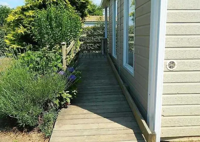 Zecamping 4 Familial Pet Friendly Restaurant Et Espace Aquatique Soullans