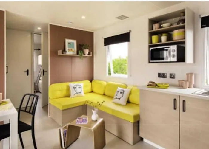 Zecamping 4 Familial Pet Friendly Restaurant Et Espace Aquatique