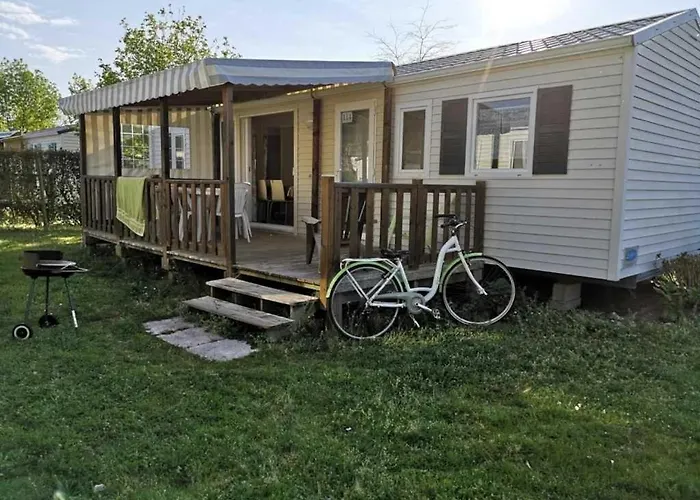 캠프장 4 Etoiles - Parc Aquatique - Efcia0 Soullans