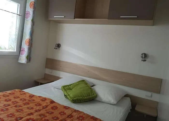 캠프장 4 Etoiles - Parc Aquatique - Efcia0 Soullans