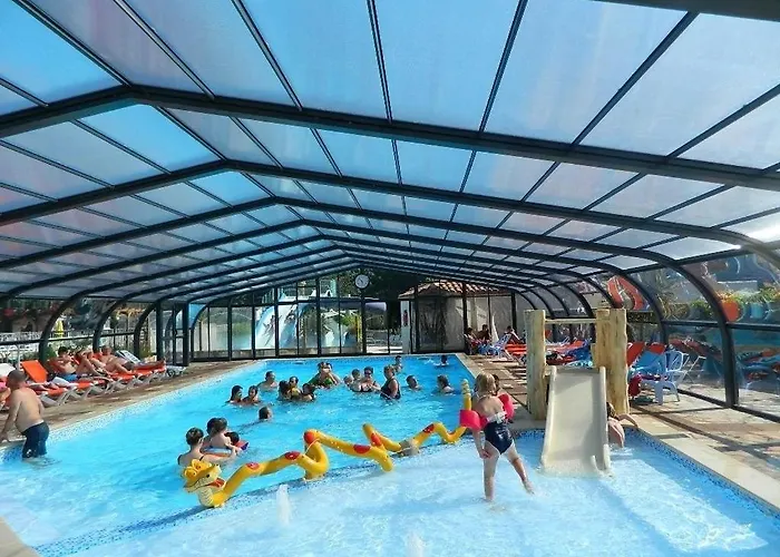 Zecamping 4 Familial Pet Friendly Restaurant Et Espace Aquatique